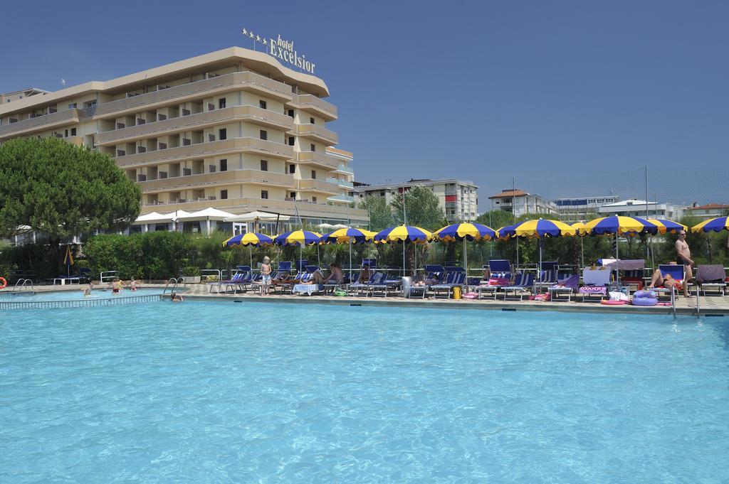 Hotel Excelsior Bibione Exterior photo