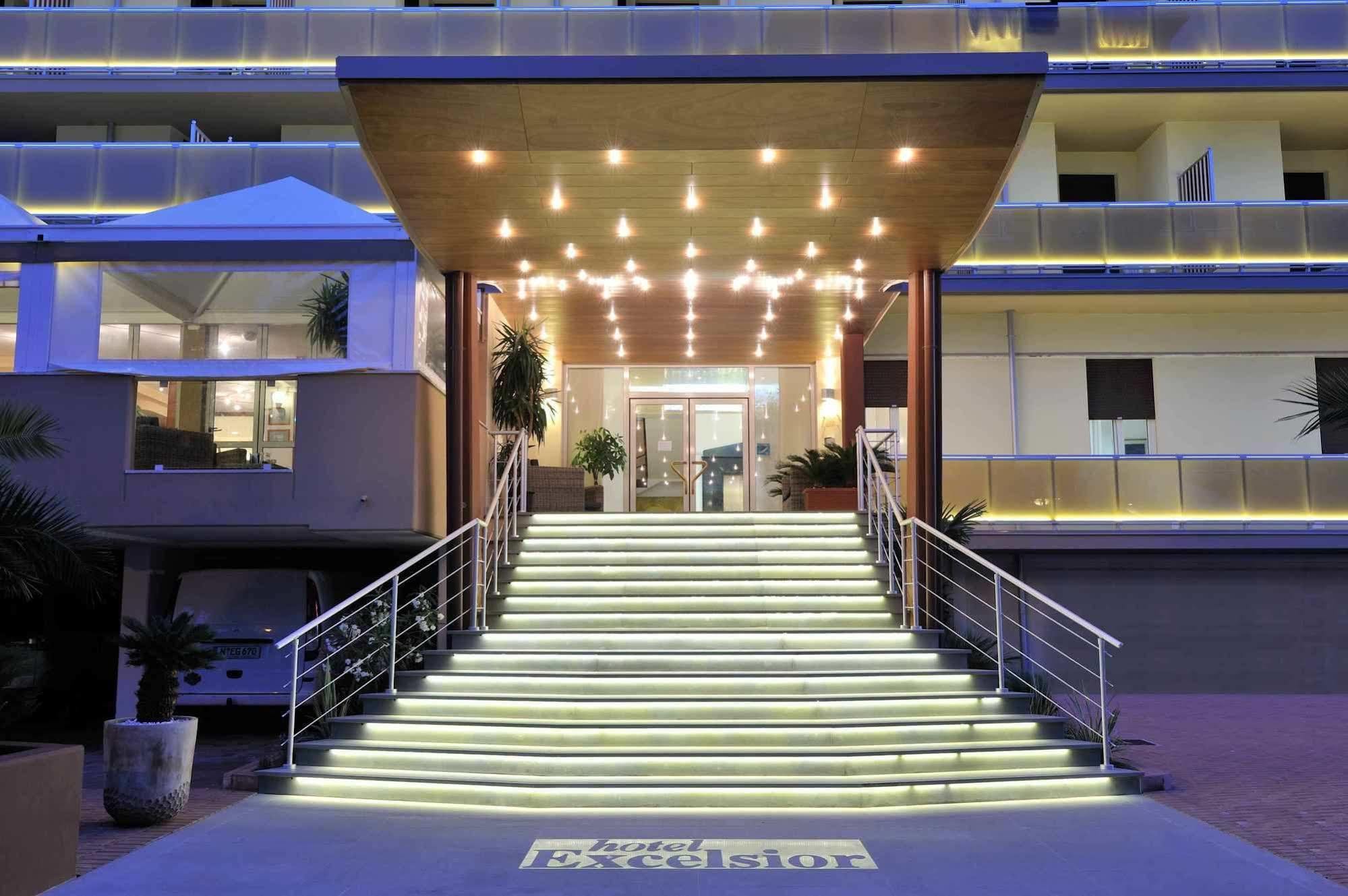 Hotel Excelsior Bibione Exterior photo
